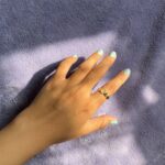 Elegant Disc Ring - Image 2