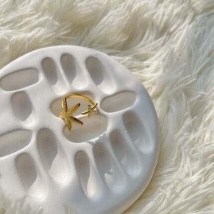 Twin Starfish Ring