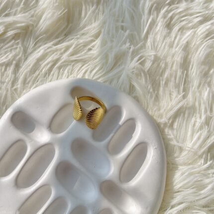 Twin Shell Ring